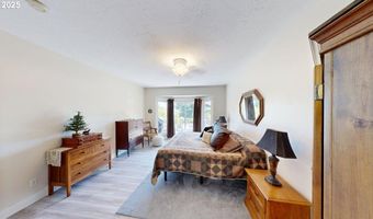 861 JODEE Ln, Brookings, OR 97415