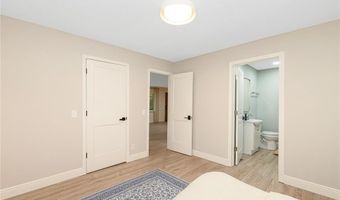 520 S Shady Ln, Austin, IN 47102