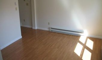27 WEAVER Ave B, Newport, RI 02840