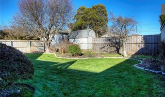 112 Esplanade, Middletown, RI 02842