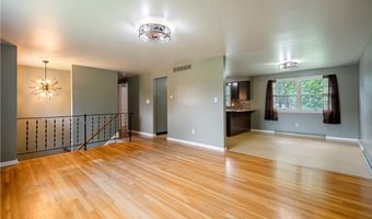 1450 Lambert St, Alliance, OH 44601