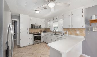 3010 NE 98TH Ln, Anthony, FL 32617