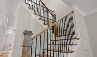 1007 Tudor Cottage Trl, Boiling Springs, SC 29316