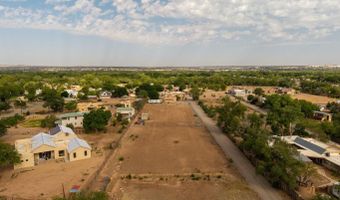 808 Camino Del Prado NW, Albuquerque, NM 87114