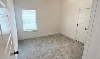 6304 SW Luna Ln, Bentonville, AR 72713