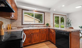 224 S TELULAH Ave, Appleton, WI 54915