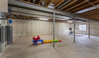 601 Woods Creek Ln, Algonquin, IL 60102