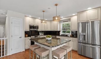 39 DUNE Rd, Bethany Beach, DE 19930