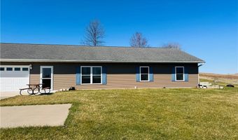 1475 Elm St, Knoxville, IA 50138