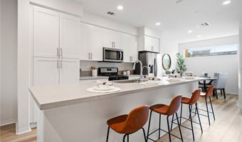 677 S District, Anaheim, CA 92805