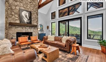 281 Lodge Woods Trl, Banner Elk, NC 28604