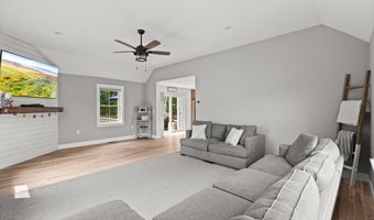 20 Georgia Rae Way, Attleboro, MA 02703