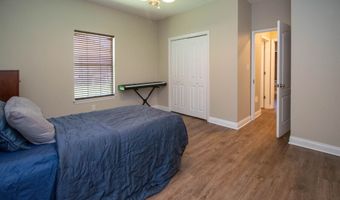 405 Woodburn Ln, Berwick, LA 70342