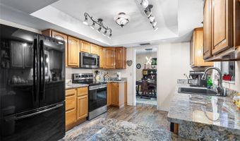 204 ESSARY St N, Auburndale, FL 33823
