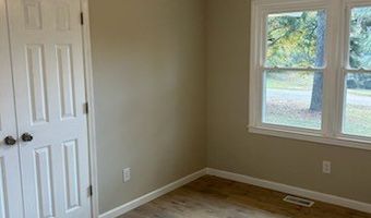 105 Smith Dr, Belton, SC 29627