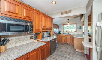 6 Baker Rd, Alloway, NJ 07461