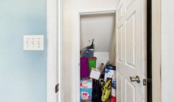 1176 W 6TH St, Laurel, DE 19956