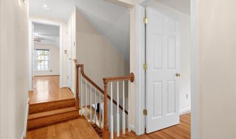 4302 ADRIENNE Dr, Alexandria, VA 22309