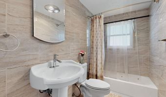 11208 Haines Ave NE, Albuquerque, NM 87112