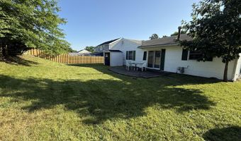 19 Courtland Ln, Aberdeen, NJ 07747