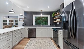 1320 OWENS Rd, Auburn, AL 36830