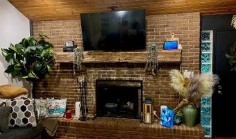 15014 Flamingo Dr, Brookville, IN 47012