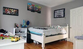 41 Dunn St, Auburn, ME 04210