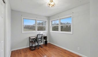 72 E 1600 Rd, Baldwin City, KS 66006