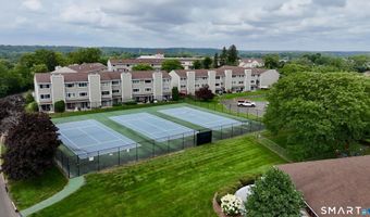 62 Monticello Dr 62, Branford, CT 06405