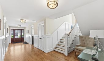 162 75th St, Avalon, NJ 08202