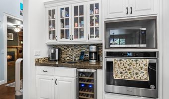 796 SE Briarwood Ct, Bend, OR 97702