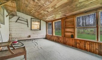 33 Plains Rd, Hiram, ME 04041