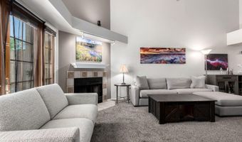 2019 W LEMON TREE Pl 1185, Chandler, AZ 85224