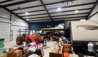 203 Fernwood Rd, Ardmore, OK 73401