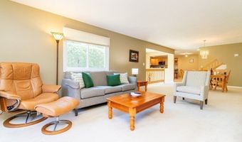 60 Algonquin Trl 60, Ashland, MA 01721