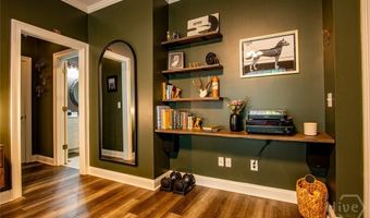 514 Harris Hills Dr, Athens, GA 30607