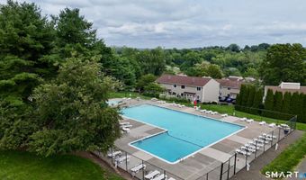 62 Monticello Dr 62, Branford, CT 06405