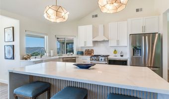 13288 Oak Crest Dr, Yucaipa, CA 92399