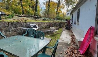 126 Goddard Ave B, Bridgeport, CT 06610