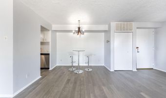 2600 INDIAN Dr 2B, Alexandria, VA 22303