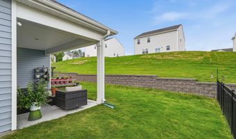 607 Pine Dune Ln, Aberdeen, NC 28315