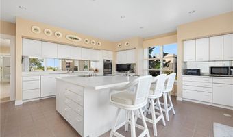 283 Ocean Ave, Newport, RI 02840