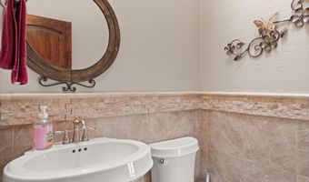 2686 Della Rd SW, Albuquerque, NM 87105
