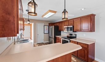 126 Deep Springs Dr, Bardstown, KY 40004