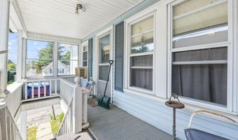 31 Monroe St, Augusta, ME 04330