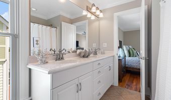 223 Sound Side Dr, Atlantic Beach, NC 28512