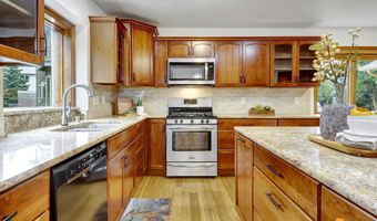 3008 Eaglek Bay Cir, Anchorage, AK 99515