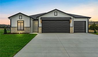 1006 Bluestem Cir, Baldwin City, KS 66006