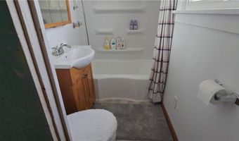 803 8th St SE, Austin, MN 55912