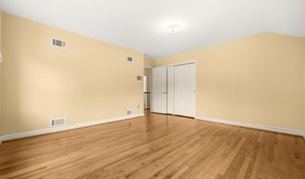 3316 N OHIO St N, Arlington, VA 22207